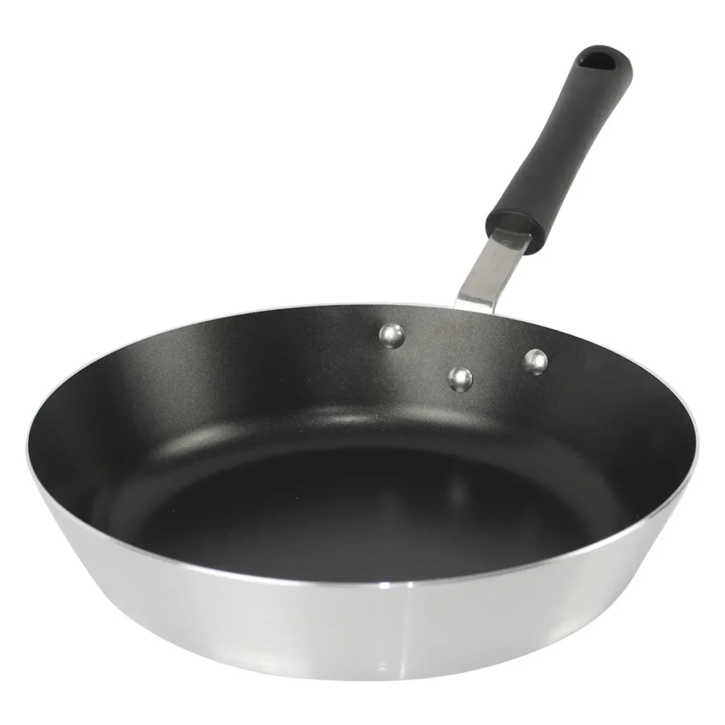 frigideira_antiaderente_28cm_3_2l_profissional_com_cabo_tramontina_9821_1_42fa74b7ab89221cde773a26a613f52b